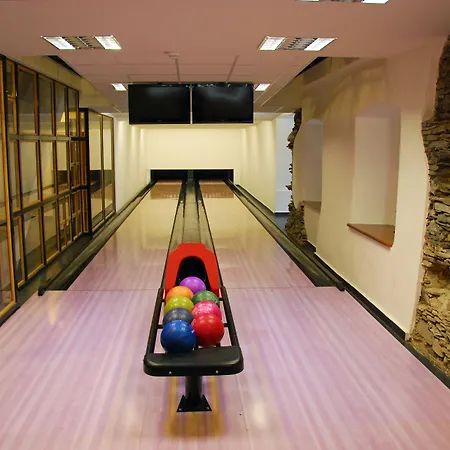 מלון Praded Thamm 3*