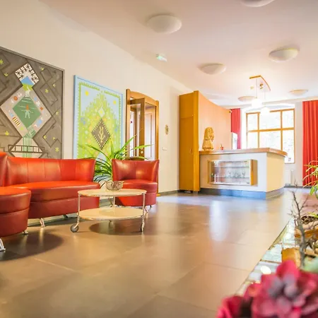 Отель Hotel Praded Thamm Злате-Гори