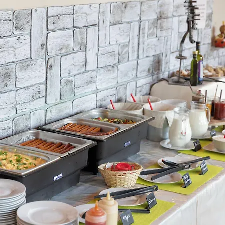 Praded Thamm מלון 3*