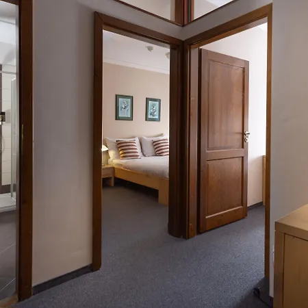 Hotel Praded Thamm 3* Злате-Гори